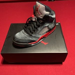 Men’s Air Jordan Retro 5 “Satin Bred”